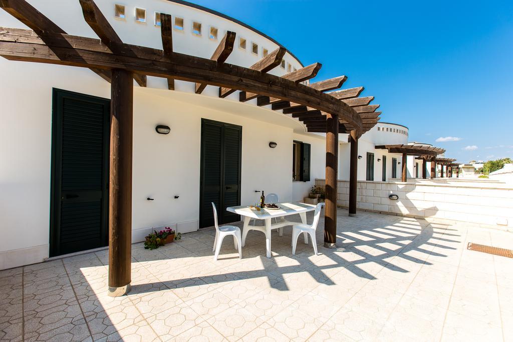Complesso Gardencasa Vila Torre Suda Exterior foto